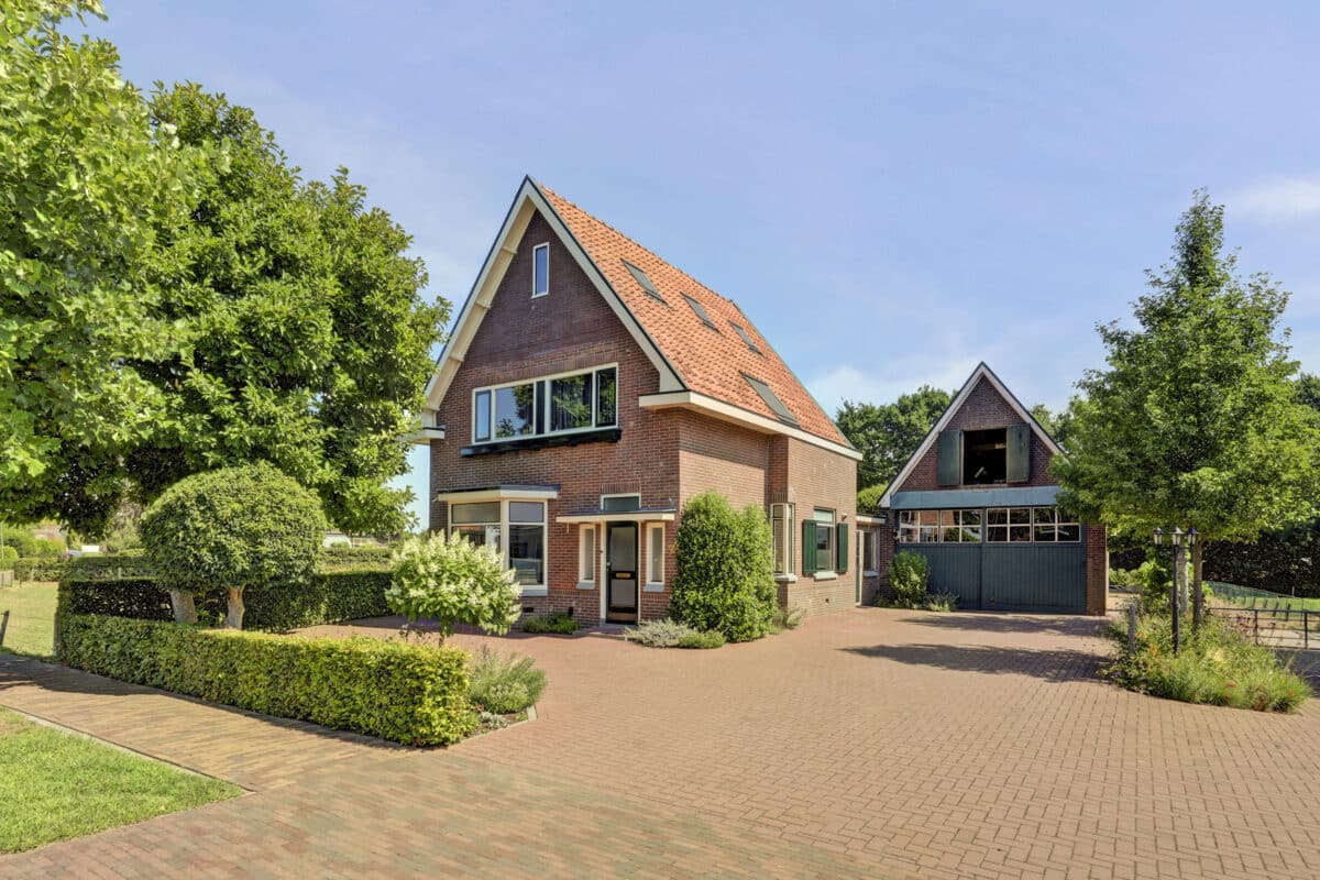 Voorst – Rijksstraatweg 145