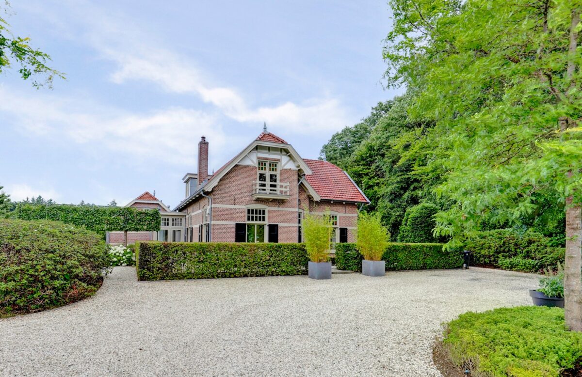 Twello – Rijksstraatweg 154